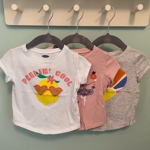 Bundle of Old Navy T-shirts